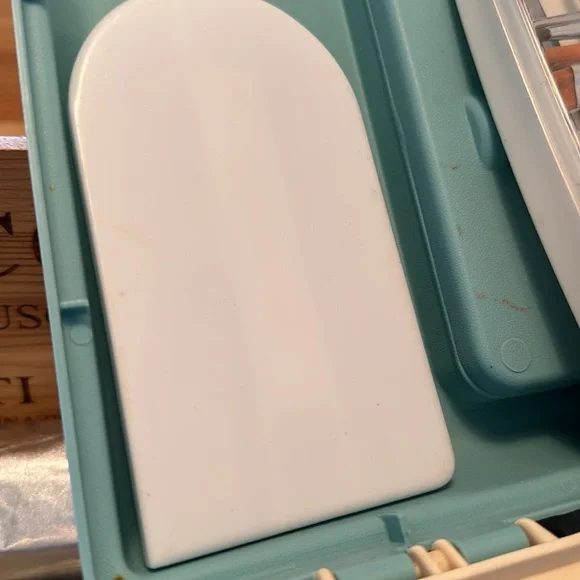🧁 COMPLETE WILTON CAKE DECORATING TOOLS KIT